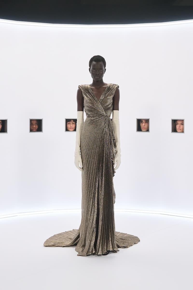 Valentino 2026 haute couture Kaiserpanorama setting reason 