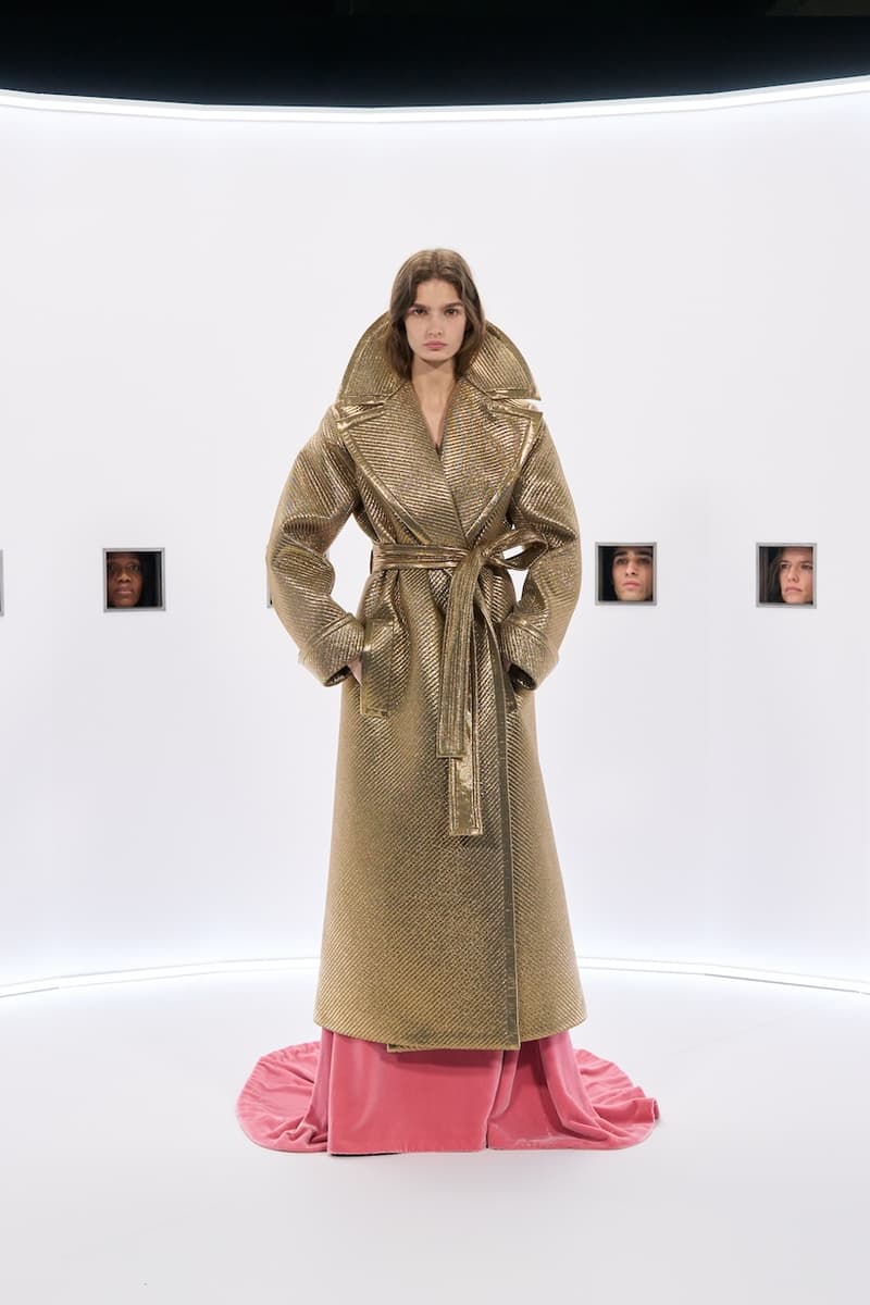 Valentino 2026 haute couture Kaiserpanorama setting reason 