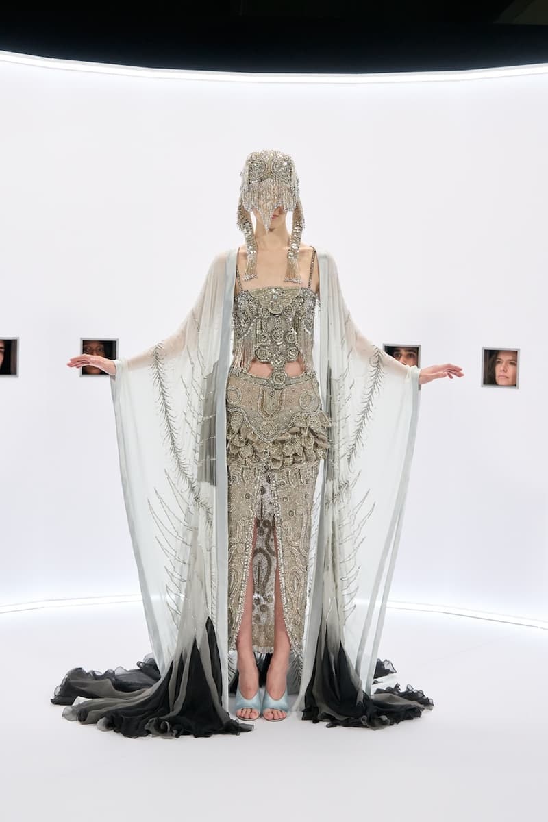 Valentino 2026 haute couture Kaiserpanorama setting reason 