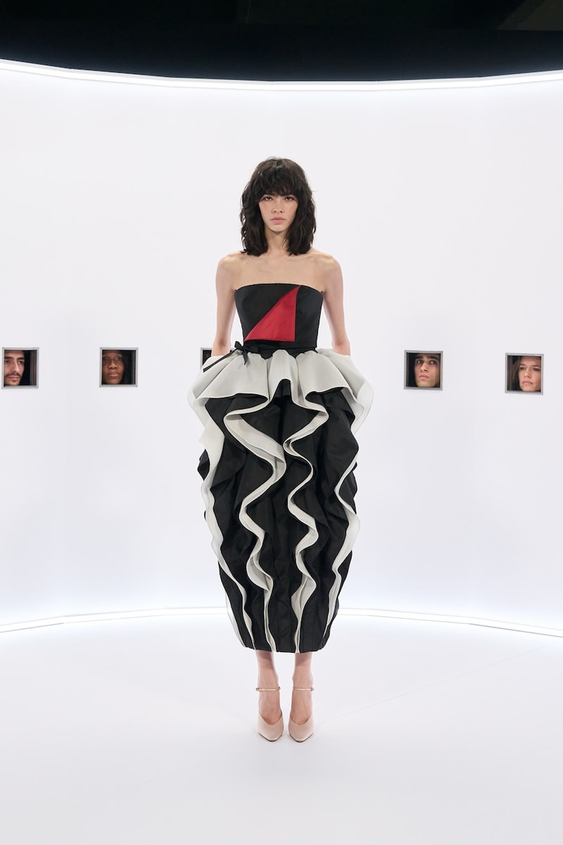 Valentino 2026 haute couture Kaiserpanorama setting reason 