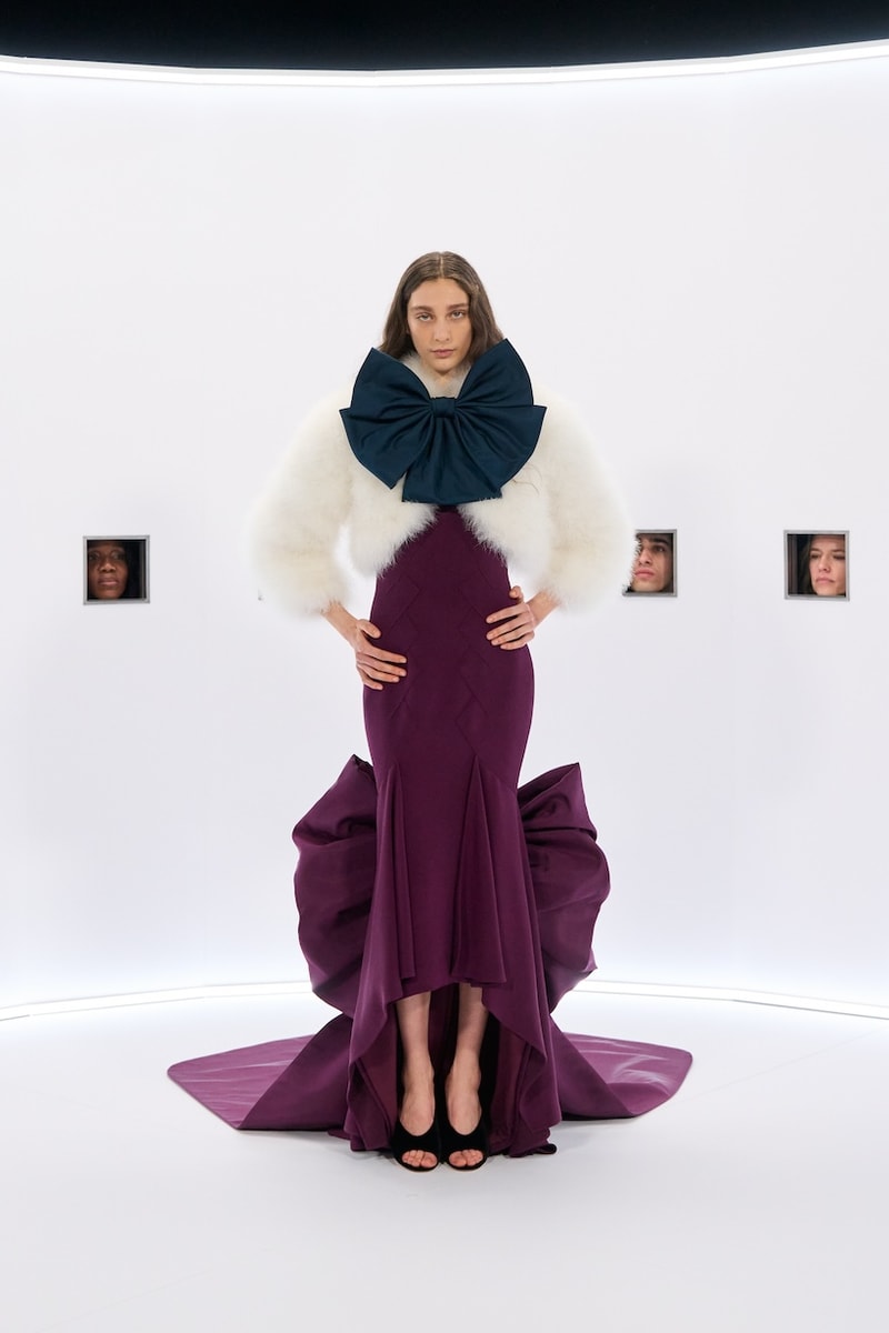 Valentino 2026 haute couture Kaiserpanorama setting reason 