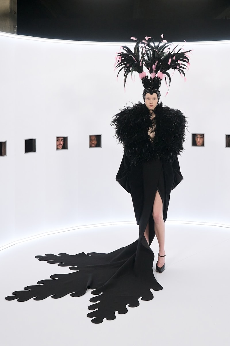 Valentino 2026 haute couture Kaiserpanorama setting reason 