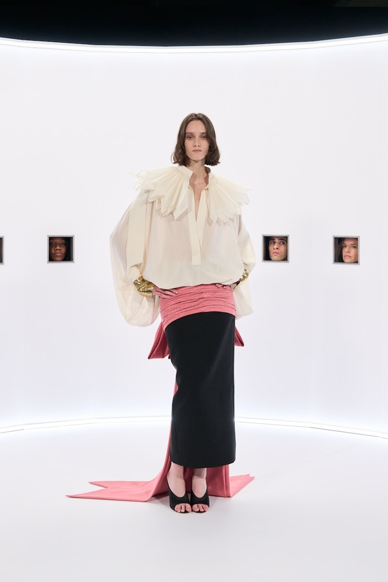 Valentino 2026 haute couture Kaiserpanorama setting reason 