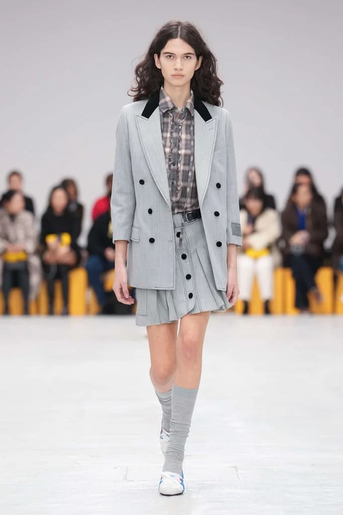 #MFW: Will Girls Fall for Onitsuka Tiger? MEXICO 66’s New Hybrid Kicks Rewrite the Nerdy Chic Playbook!