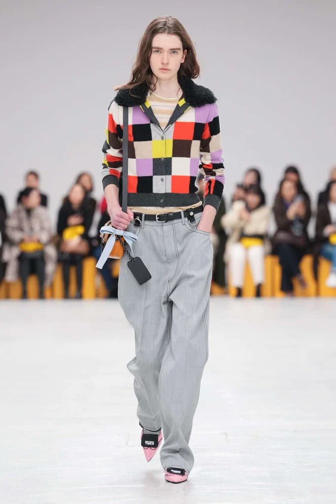 #MFW: Will Girls Fall for Onitsuka Tiger? MEXICO 66’s New Hybrid Kicks Rewrite the Nerdy Chic Playbook!