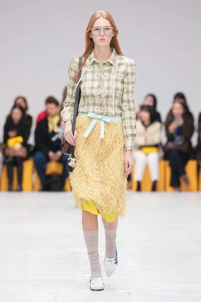 #MFW: Will Girls Fall for Onitsuka Tiger? MEXICO 66’s New Hybrid Kicks Rewrite the Nerdy Chic Playbook!