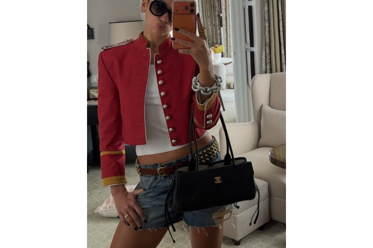 2026 穿搭趨勢：什麼是矛盾穿搭 Dressing Paradoxal？Miu Miu、Chanel 示範穿出不協調的高級感