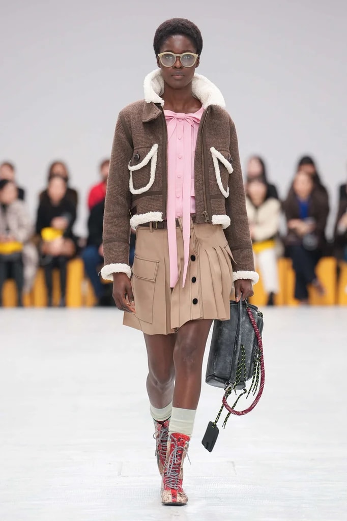 #MFW: Will Girls Fall for Onitsuka Tiger? MEXICO 66’s New Hybrid Kicks Rewrite the Nerdy Chic Playbook!