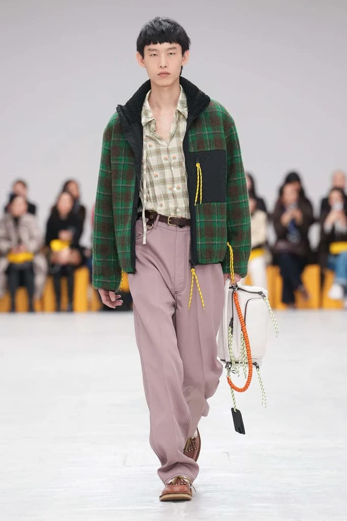 #MFW: Will Girls Fall for Onitsuka Tiger? MEXICO 66’s New Hybrid Kicks Rewrite the Nerdy Chic Playbook!