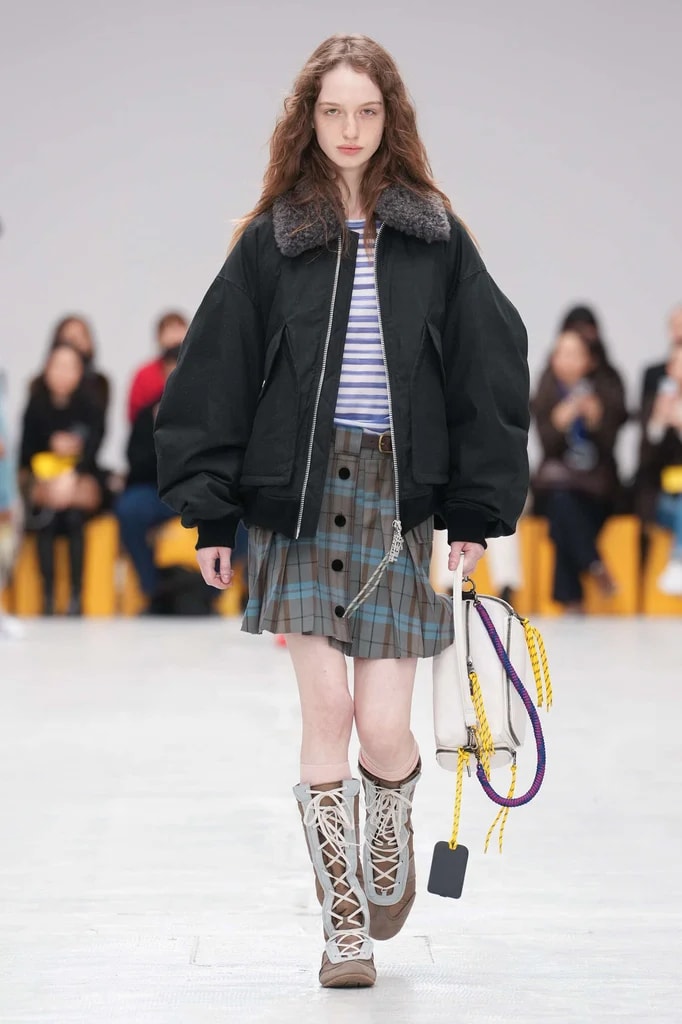 #MFW: Will Girls Fall for Onitsuka Tiger? MEXICO 66’s New Hybrid Kicks Rewrite the Nerdy Chic Playbook!