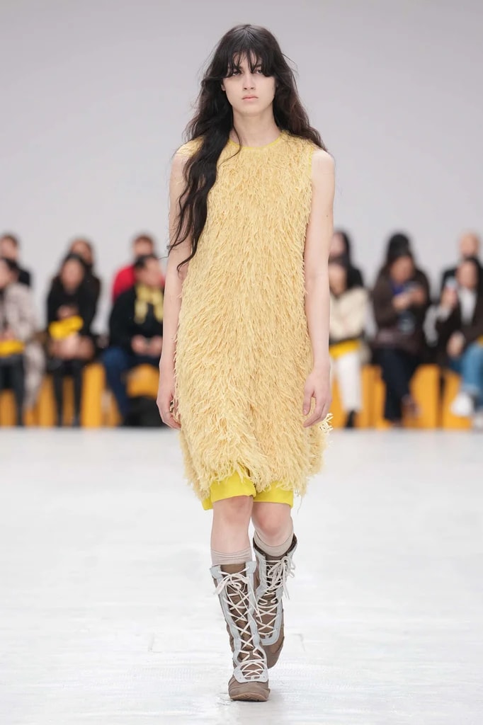 #MFW: Will Girls Fall for Onitsuka Tiger? MEXICO 66’s New Hybrid Kicks Rewrite the Nerdy Chic Playbook!