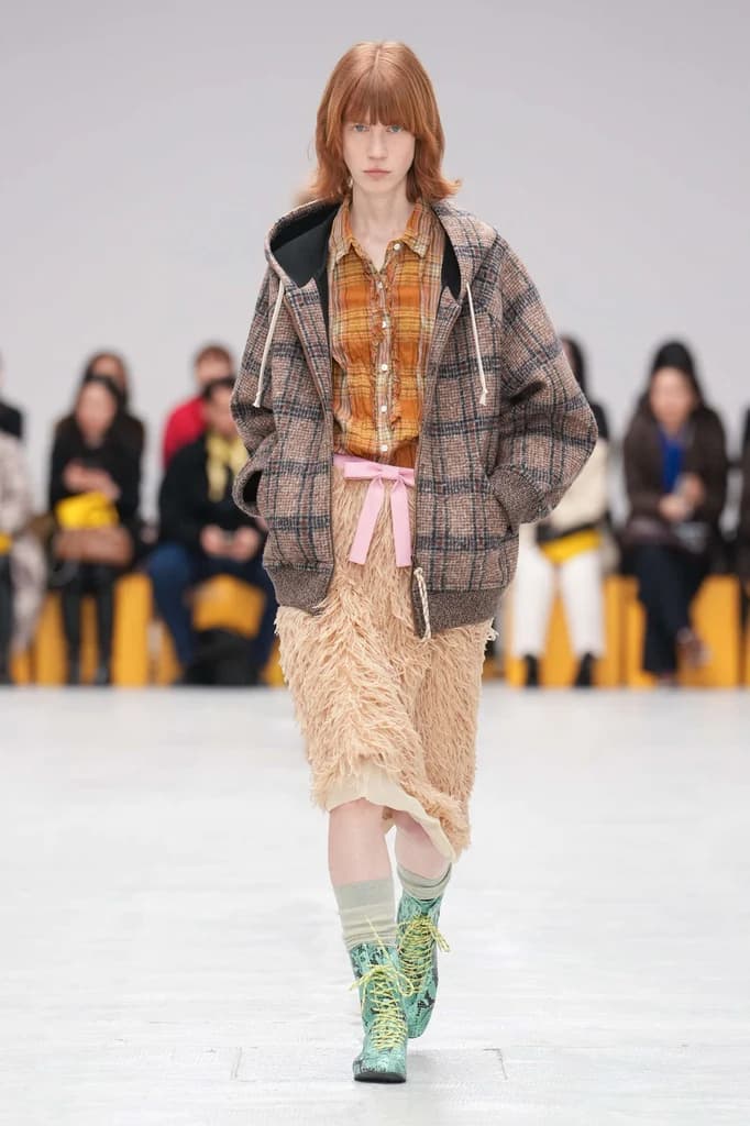 #MFW: Will Girls Fall for Onitsuka Tiger? MEXICO 66’s New Hybrid Kicks Rewrite the Nerdy Chic Playbook!