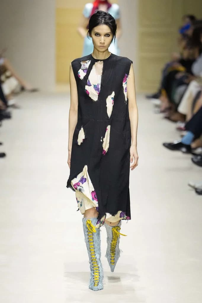 #MFW: Only 15 Models, But Prada F/W 2026 Makes Layering Magical!