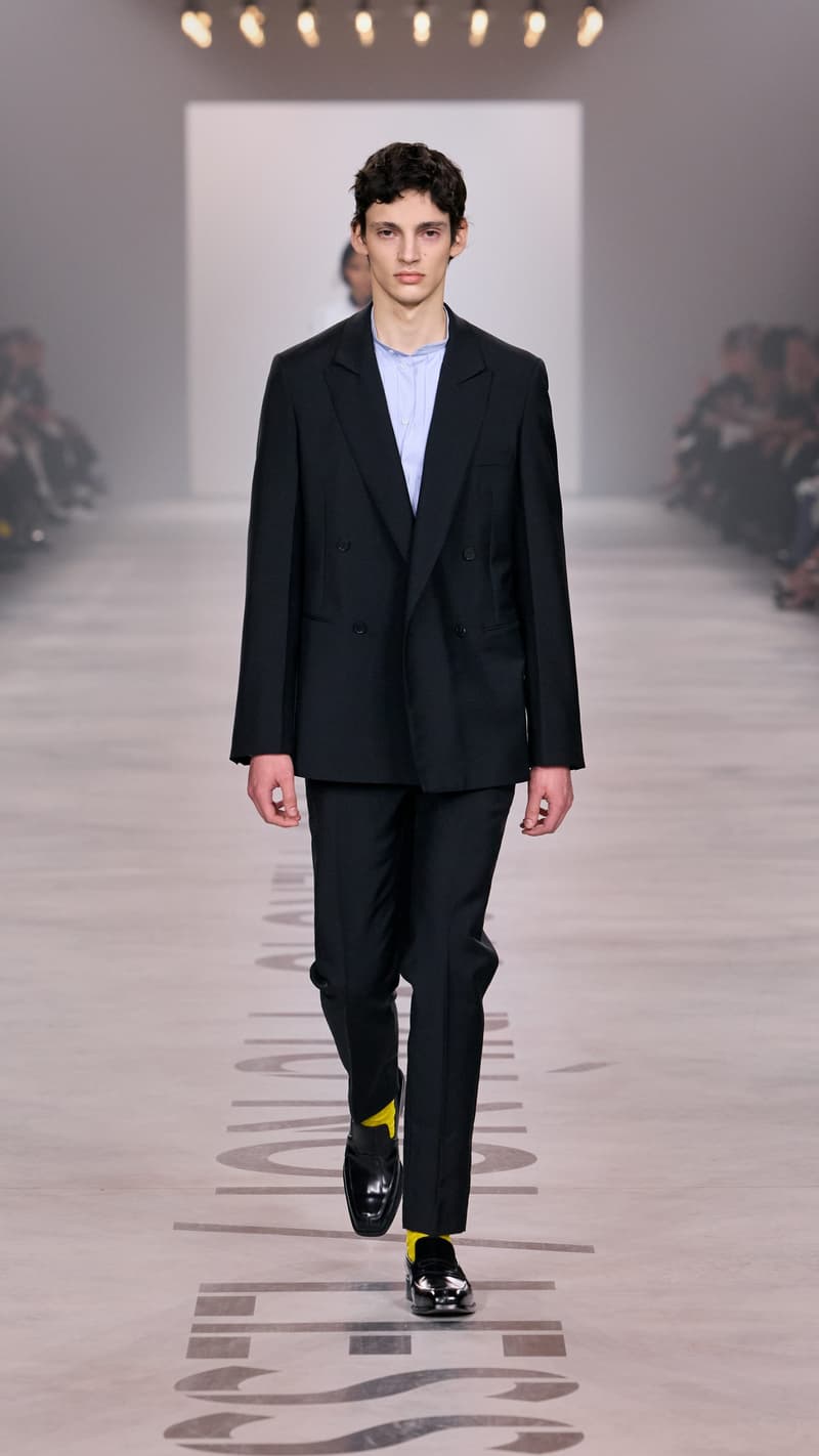 MFW：Maria Grazia Chiuri 於 FENDI 首章登場，把優雅從伸展台溫柔交還給我們！