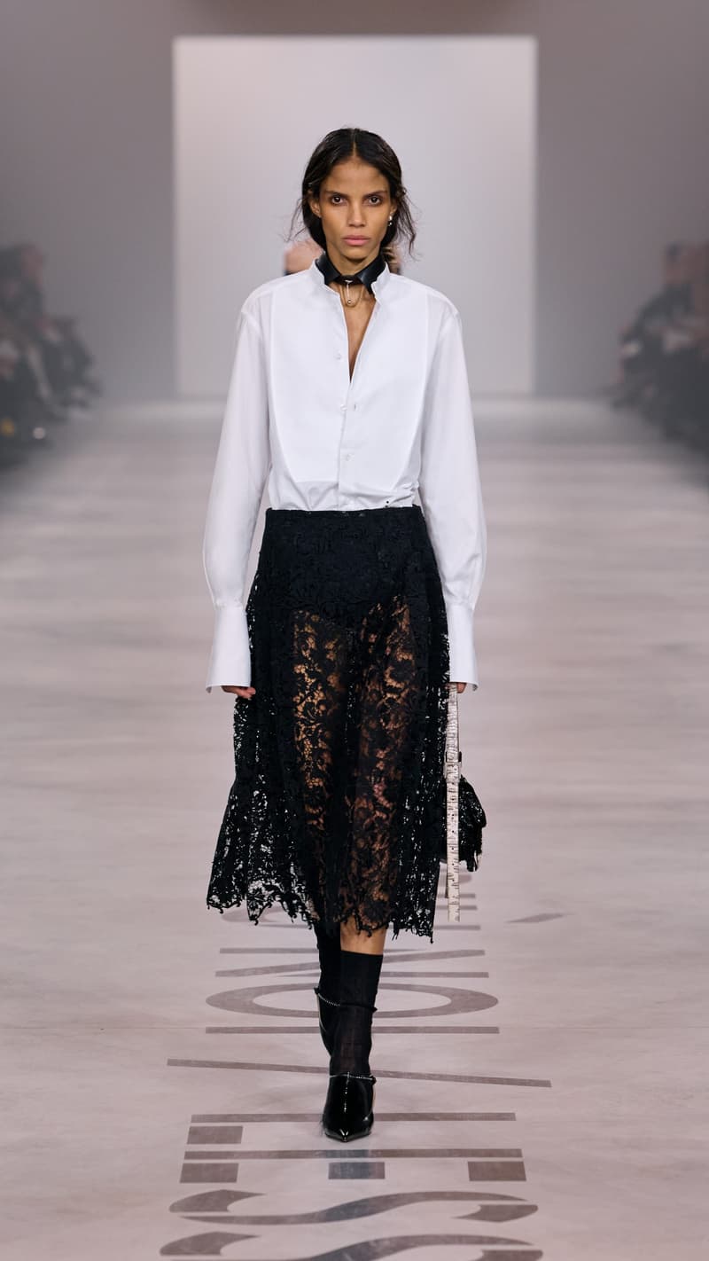 MFW：Maria Grazia Chiuri 於 FENDI 首章登場，把優雅從伸展台溫柔交還給我們！