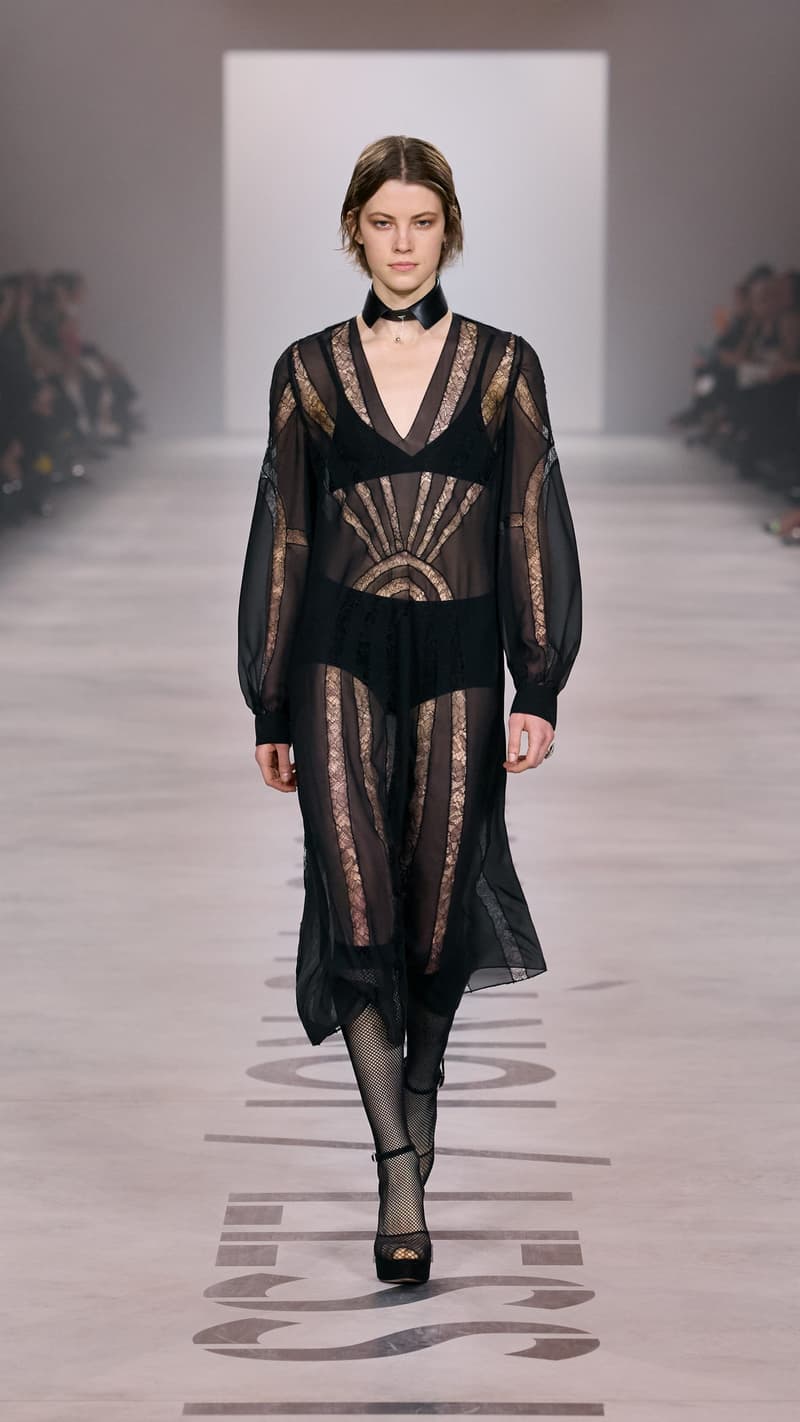 MFW：Maria Grazia Chiuri 於 FENDI 首章登場，把優雅從伸展台溫柔交還給我們！