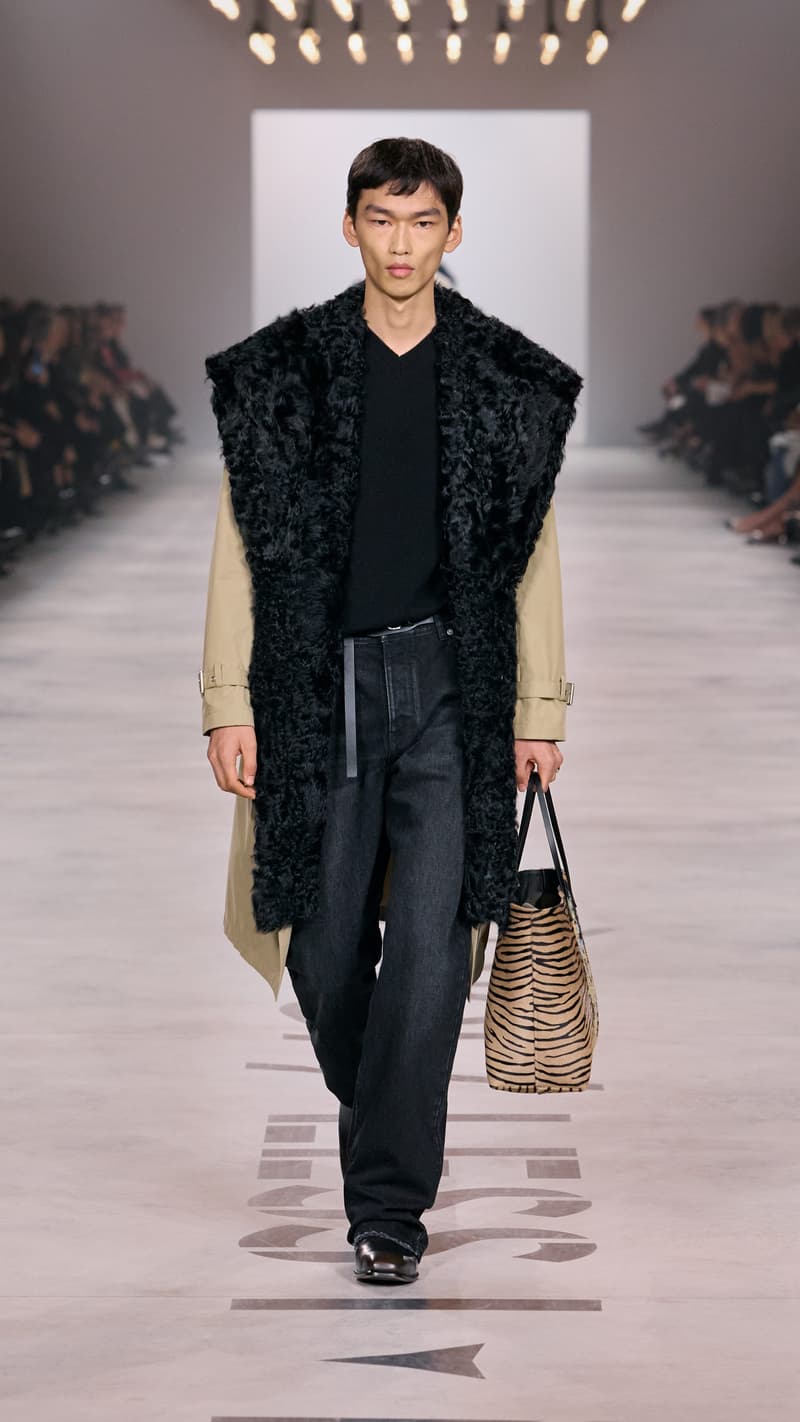 MFW：Maria Grazia Chiuri 於 FENDI 首章登場，把優雅從伸展台溫柔交還給我們！