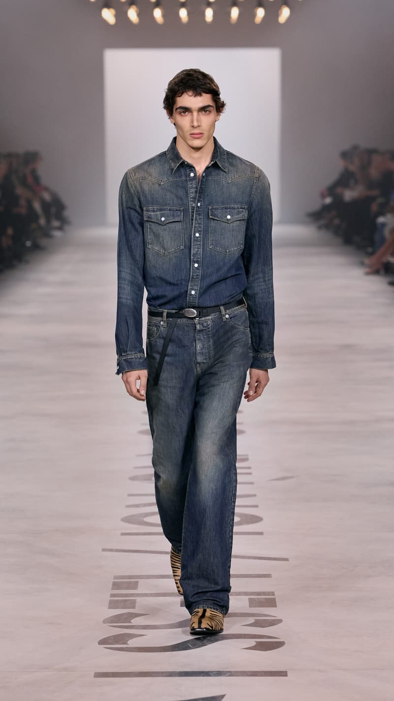 MFW：Maria Grazia Chiuri 於 FENDI 首章登場，把優雅從伸展台溫柔交還給我們！