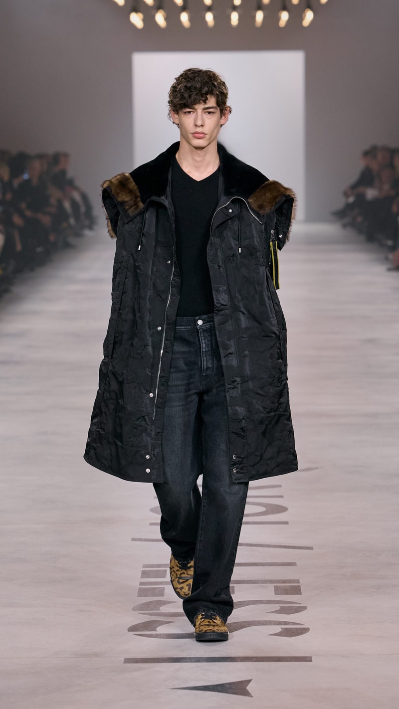 MFW：Maria Grazia Chiuri 於 FENDI 首章登場，把優雅從伸展台溫柔交還給我們！