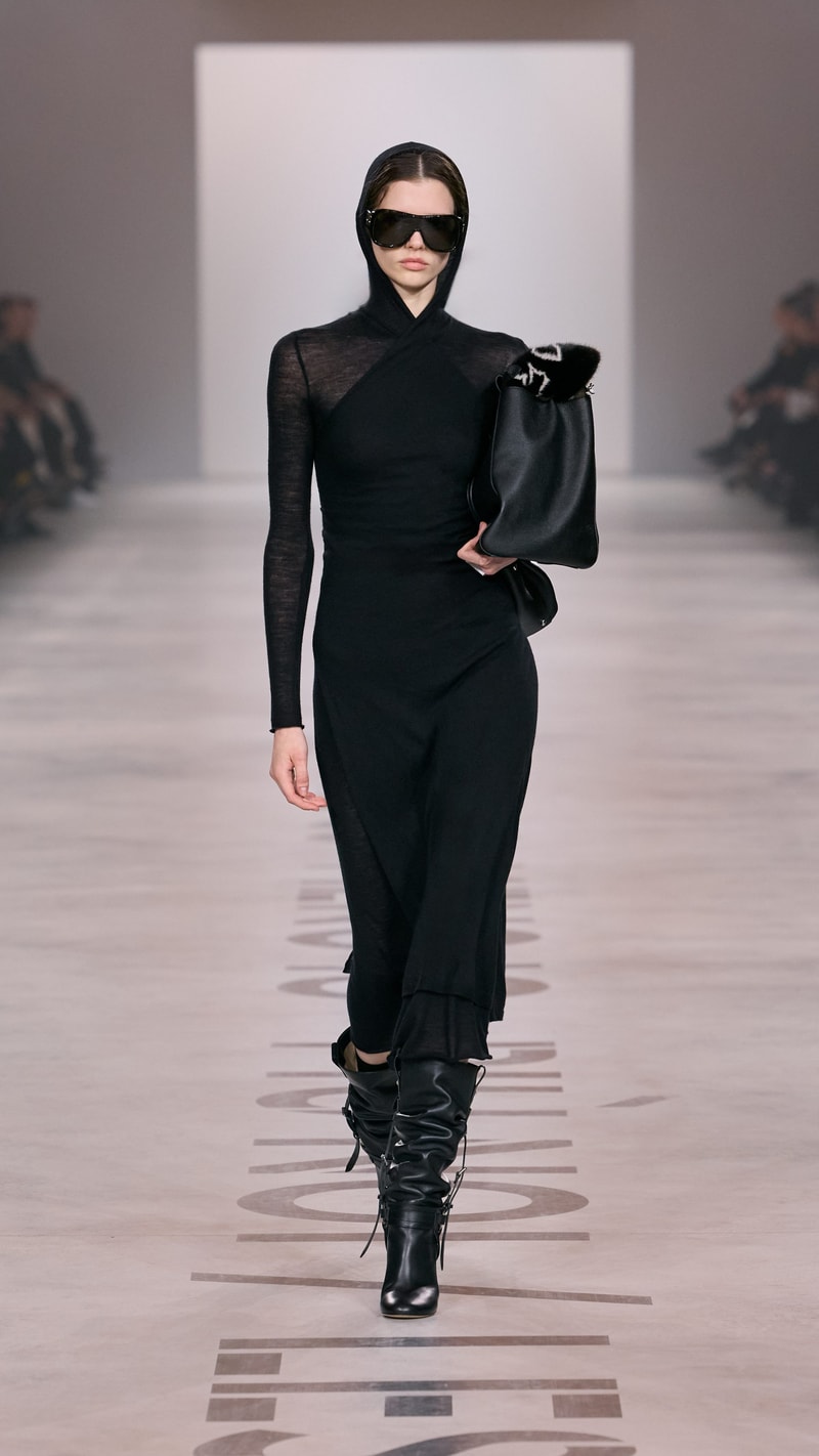 MFW：Maria Grazia Chiuri 於 FENDI 首章登場，把優雅從伸展台溫柔交還給我們！