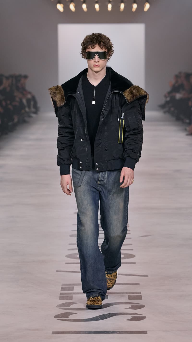 MFW：Maria Grazia Chiuri 於 FENDI 首章登場，把優雅從伸展台溫柔交還給我們！