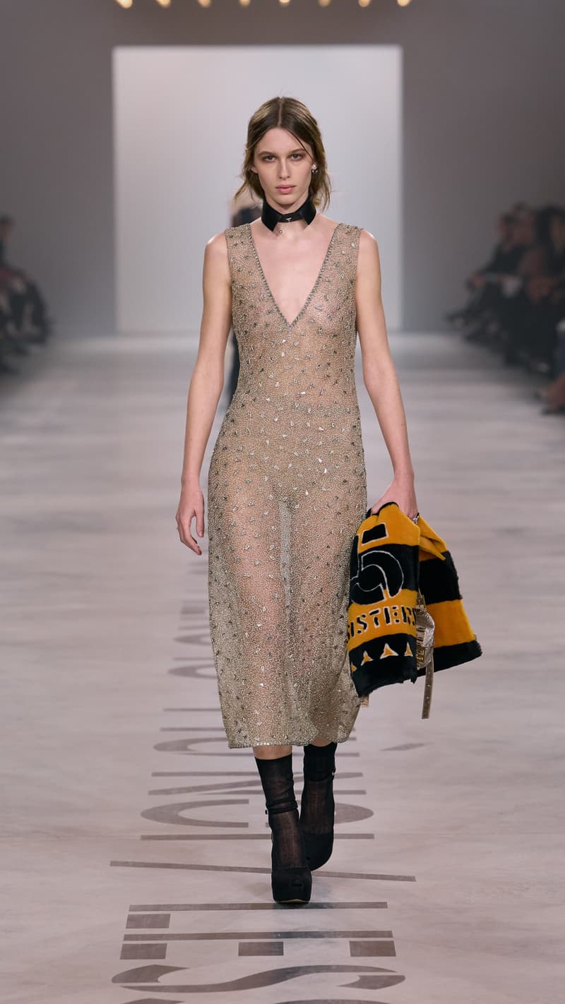 MFW：Maria Grazia Chiuri 於 FENDI 首章登場，把優雅從伸展台溫柔交還給我們！