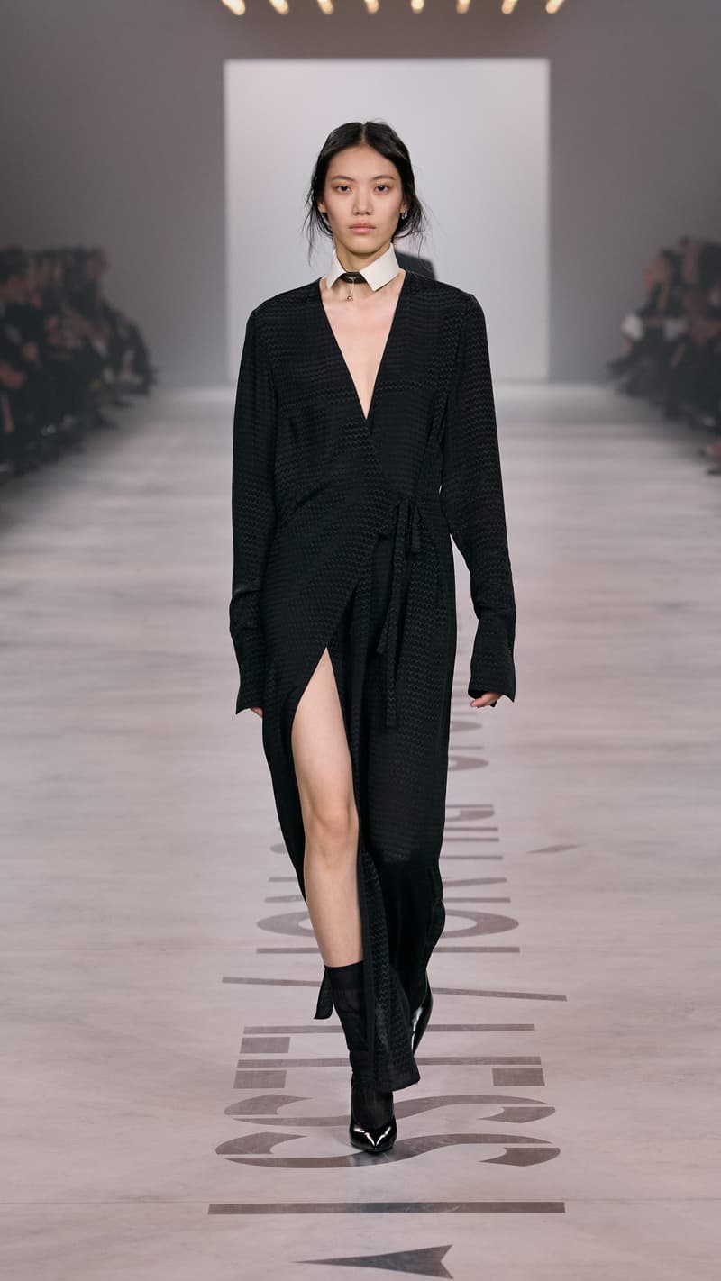 MFW：Maria Grazia Chiuri 於 FENDI 首章登場，把優雅從伸展台溫柔交還給我們！