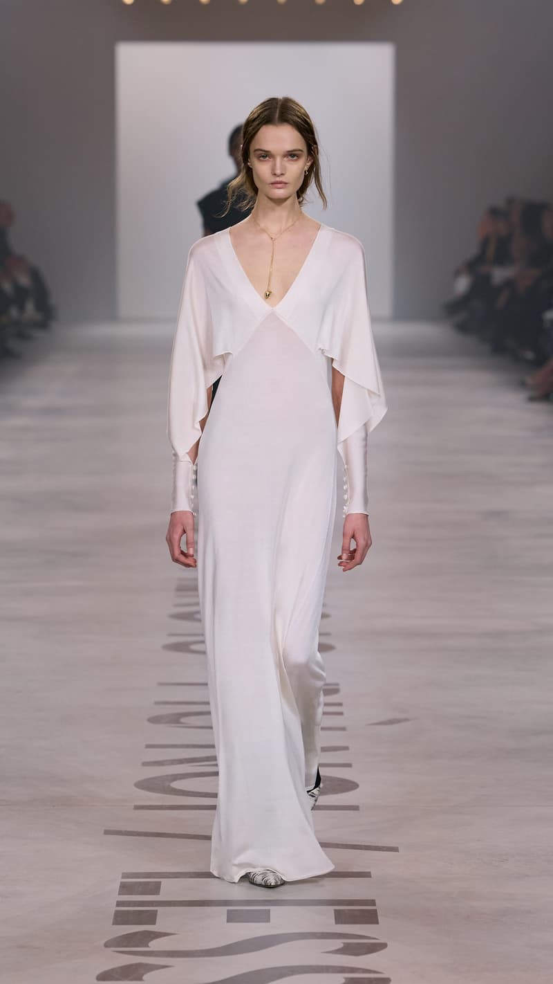 MFW：Maria Grazia Chiuri 於 FENDI 首章登場，把優雅從伸展台溫柔交還給我們！