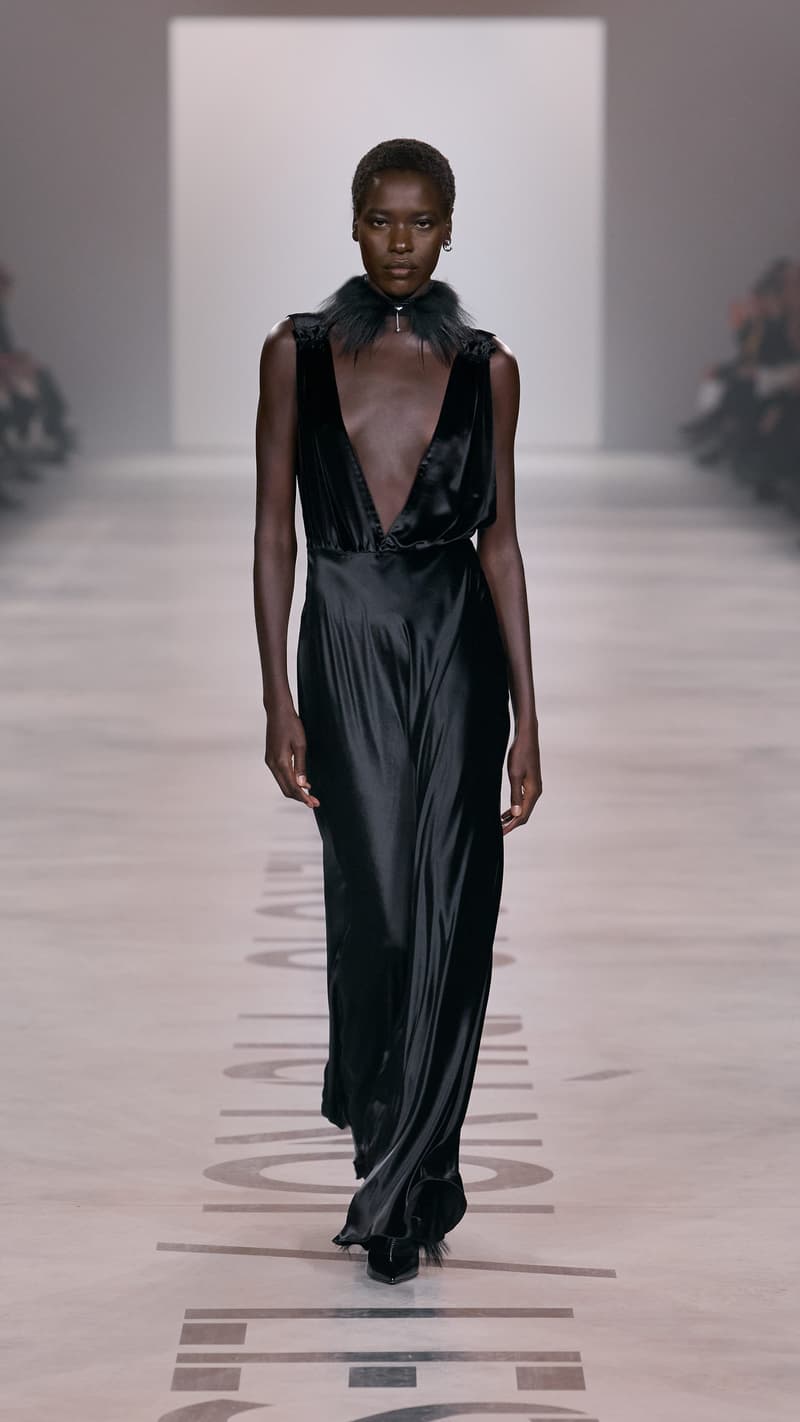 MFW：Maria Grazia Chiuri 於 FENDI 首章登場，把優雅從伸展台溫柔交還給我們！