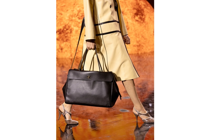 chanel C LOGO handbag 2026 spring summer hailey bieber jennie