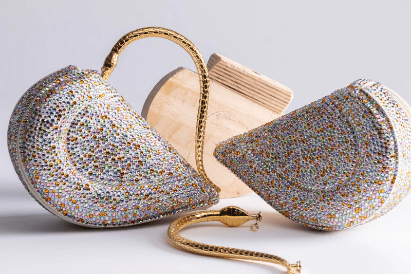 把心動濃縮進掌心尺寸：準備賣翻，Bvlgari Serpenti Cuoricino 推出超迷你心型包！