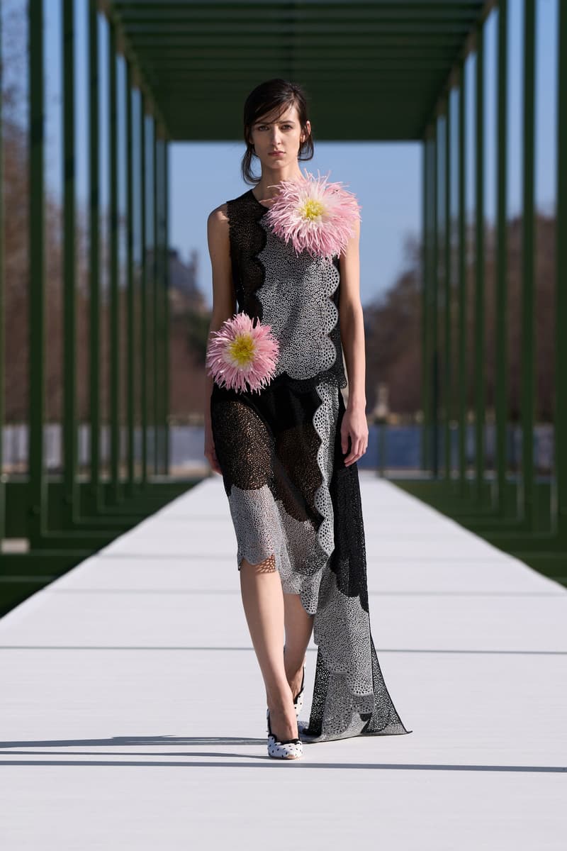 Dior Fall/Winter 2026–2027 Collection Unveiled at Jardin des Tuileries in Paris
