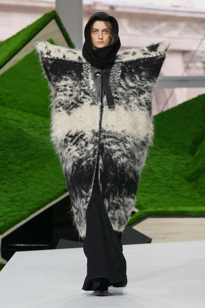 Louis Vuitton 26FW Runway-2