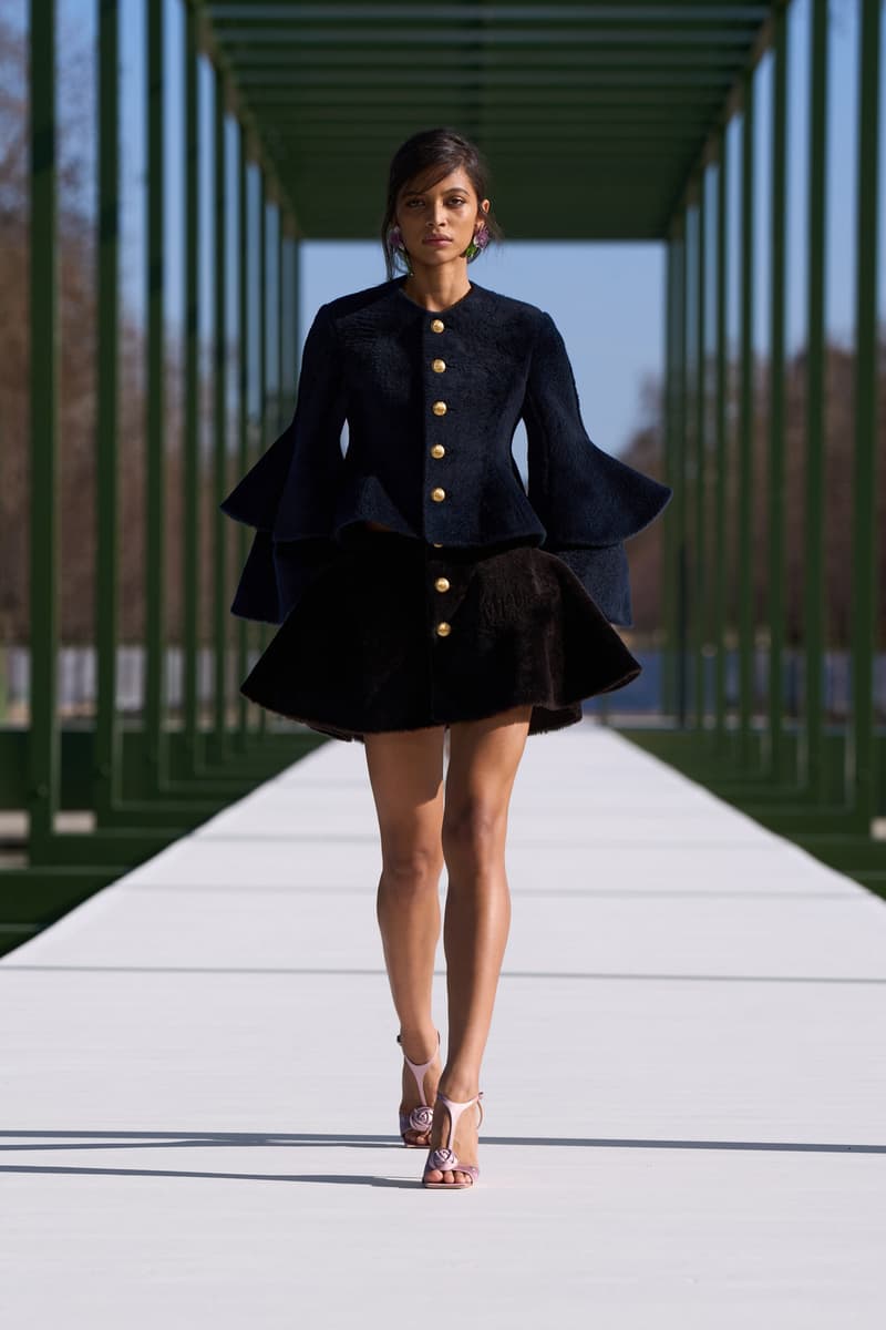 Dior Fall/Winter 2026–2027 Collection Unveiled at Jardin des Tuileries in Paris