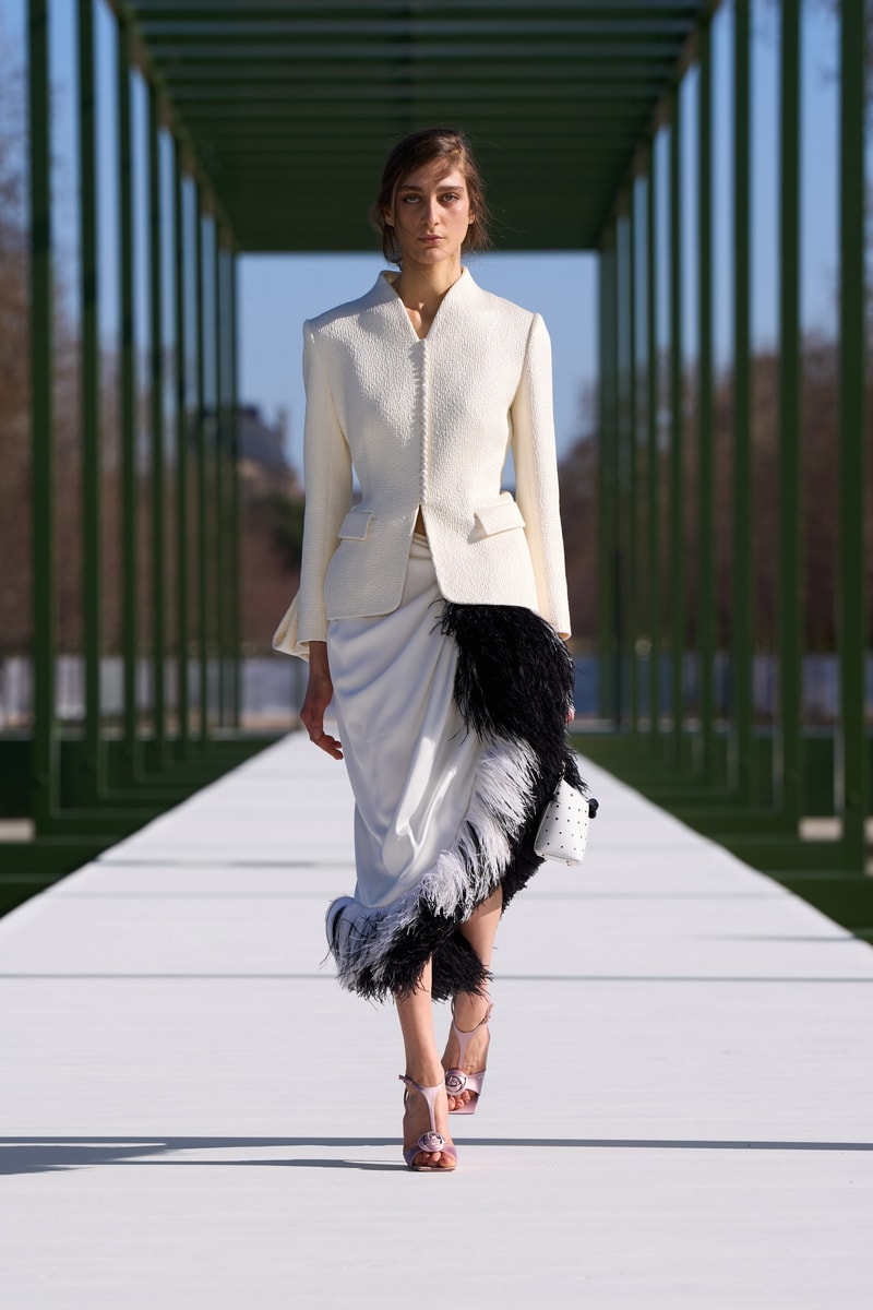 Dior Fall/Winter 2026–2027 Collection Unveiled at Jardin des Tuileries in Paris