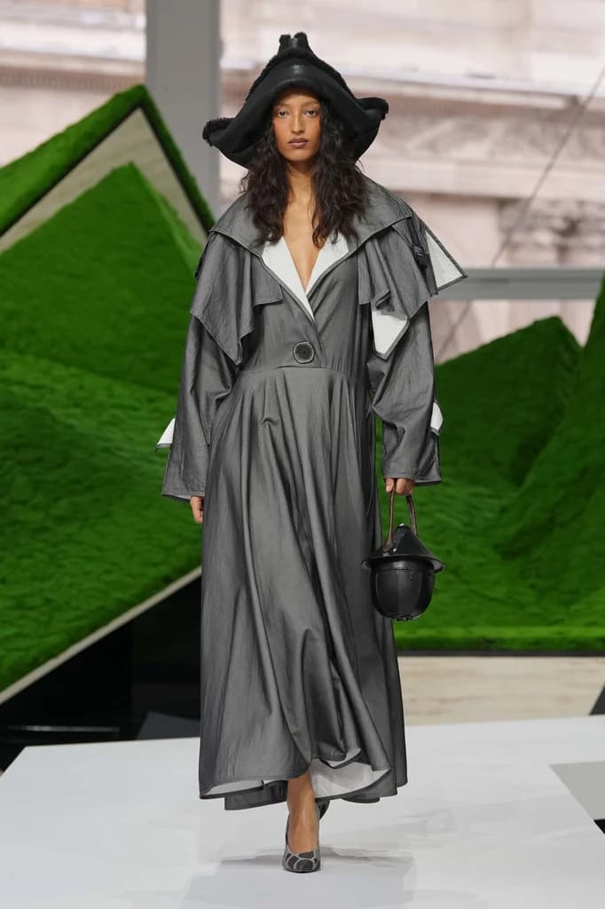 Louis Vuitton 26FW Runway-43