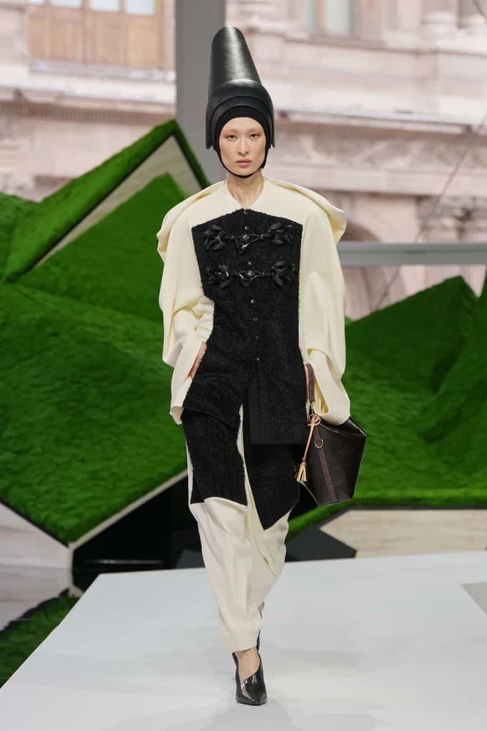 Louis Vuitton 26FW Runway-52