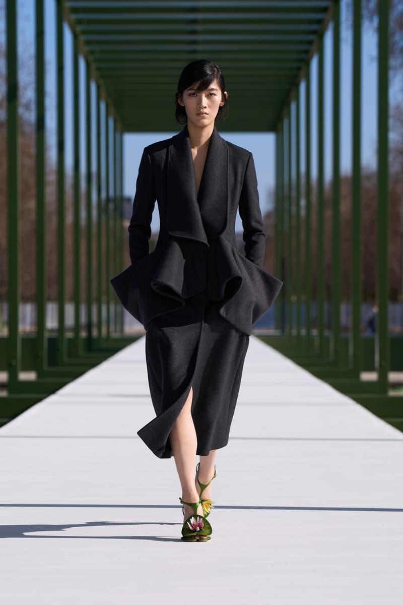 Dior Fall/Winter 2026–2027 Collection Unveiled at Jardin des Tuileries in Paris