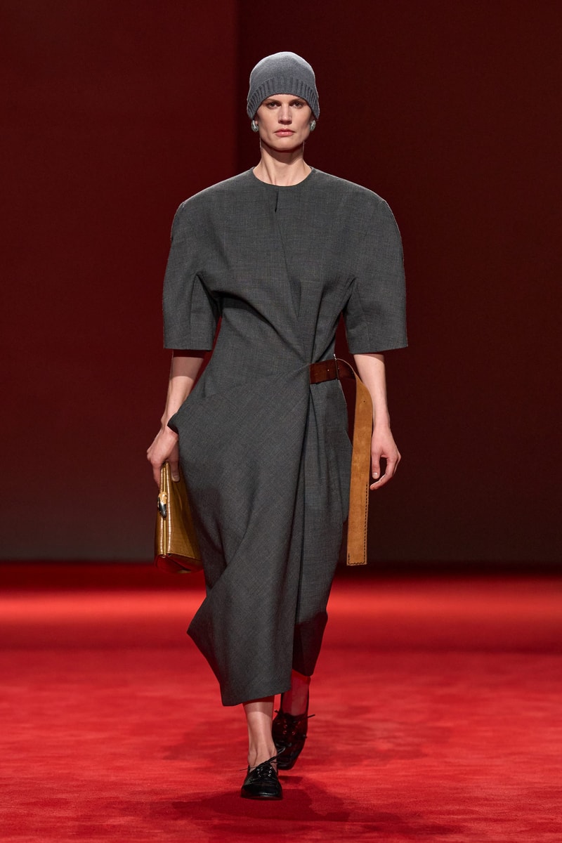 Bottega Veneta FW26: Louise Trotter Delivers a Masterclass in Texture and Movement