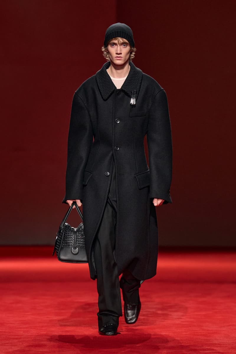 Bottega Veneta FW26: Louise Trotter Delivers a Masterclass in Texture and Movement