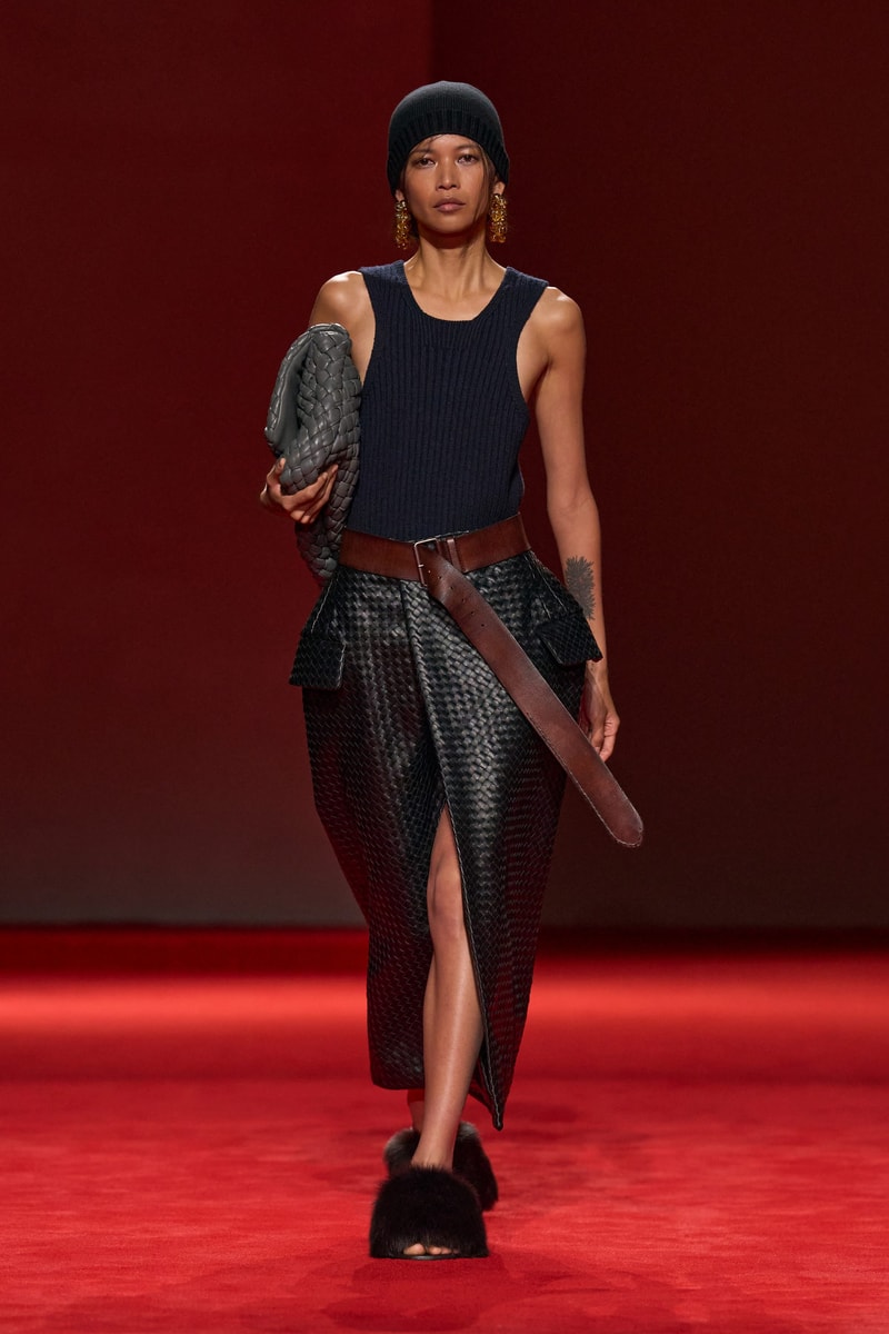 Bottega Veneta FW26: Louise Trotter Delivers a Masterclass in Texture and Movement