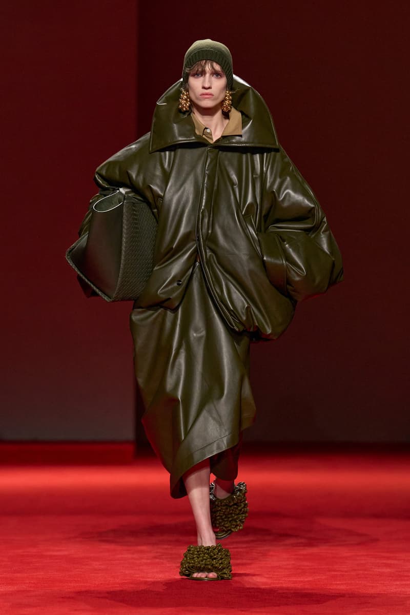 Bottega Veneta FW26: Louise Trotter Delivers a Masterclass in Texture and Movement