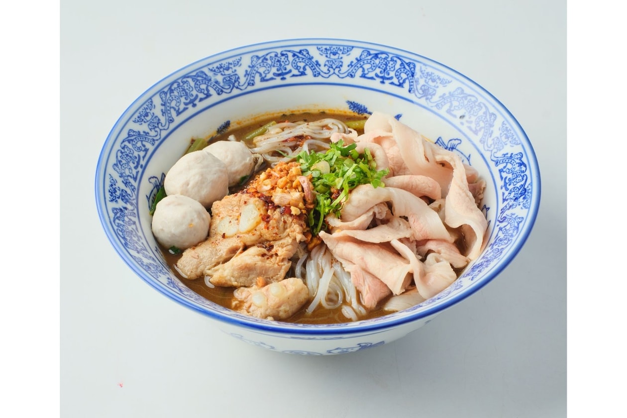 ThongSmith 香港店開幕：曼谷必吃船麵落戶灣仔，招牌和牛船麵、香港限定炒粉麵飯推介