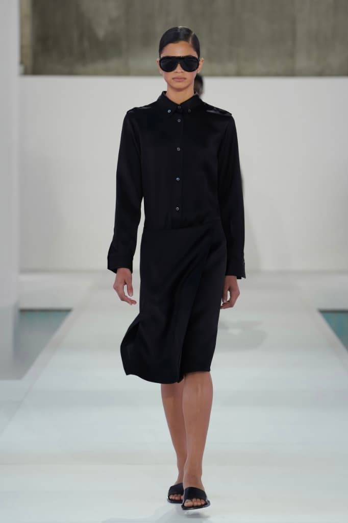 COS 2026 Spring Summer Collection Seoul Fashion Show Looks Beige Gray Minimalism