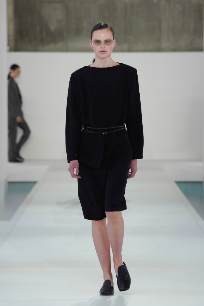 COS 2026 Spring Summer Collection Seoul Fashion Show Looks Beige Gray Minimalism