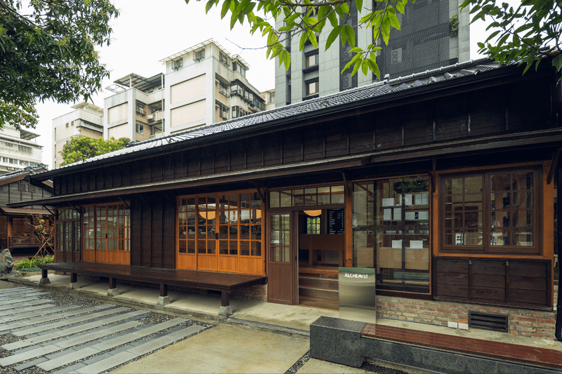 alchemist taipei daan flagship café highlight 