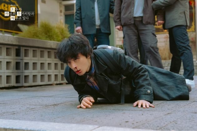 努力克服自卑的我們：10 句直擊心靈金句、3 個找回自信的方法與心靈成長指南 | POPBEE