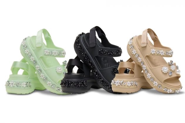 Crocs x Simone Rocha 2026 春季聯名推薦：珍珠厚底 Mary Jane、Soho 涼鞋售價開賣日