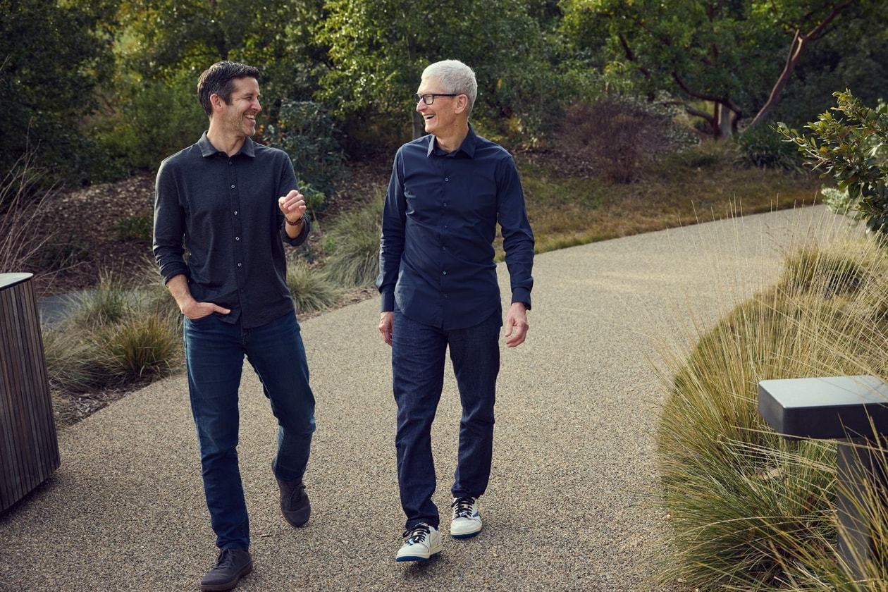 Apple 50 週年迎來重大變革：Tim Cook 宣佈交棒，新任 CEO John Ternus 是誰？