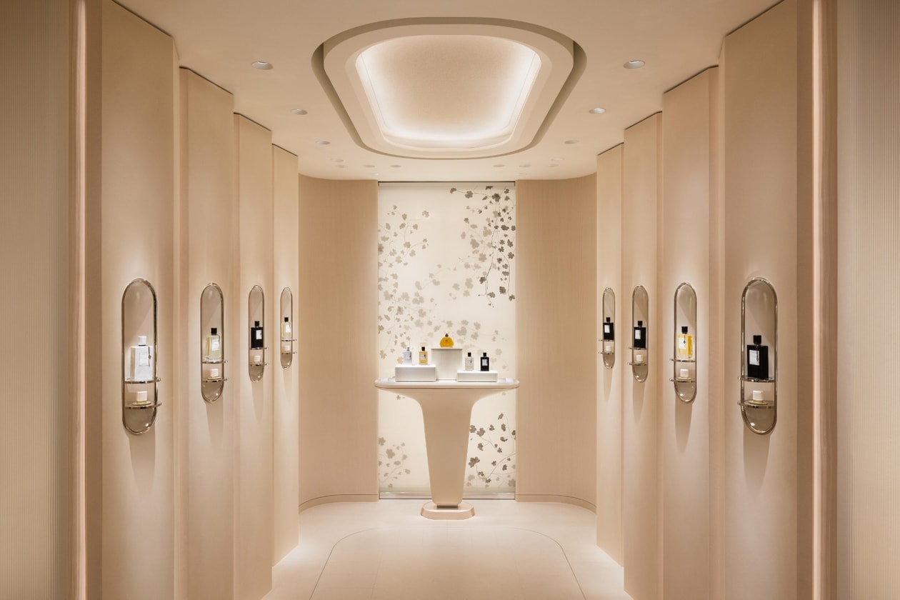 Van Cleef &amp; Arpels 梵克雅寶香港旗艦店遷往歷山大廈：5 大設計亮點與典藏展覽搶先看